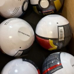 Pokemon Pokeballs X 6