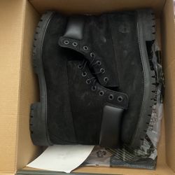 Black Timberland Boots