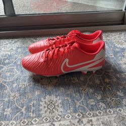 Ws Nike soccer Cleats Sz 7.5