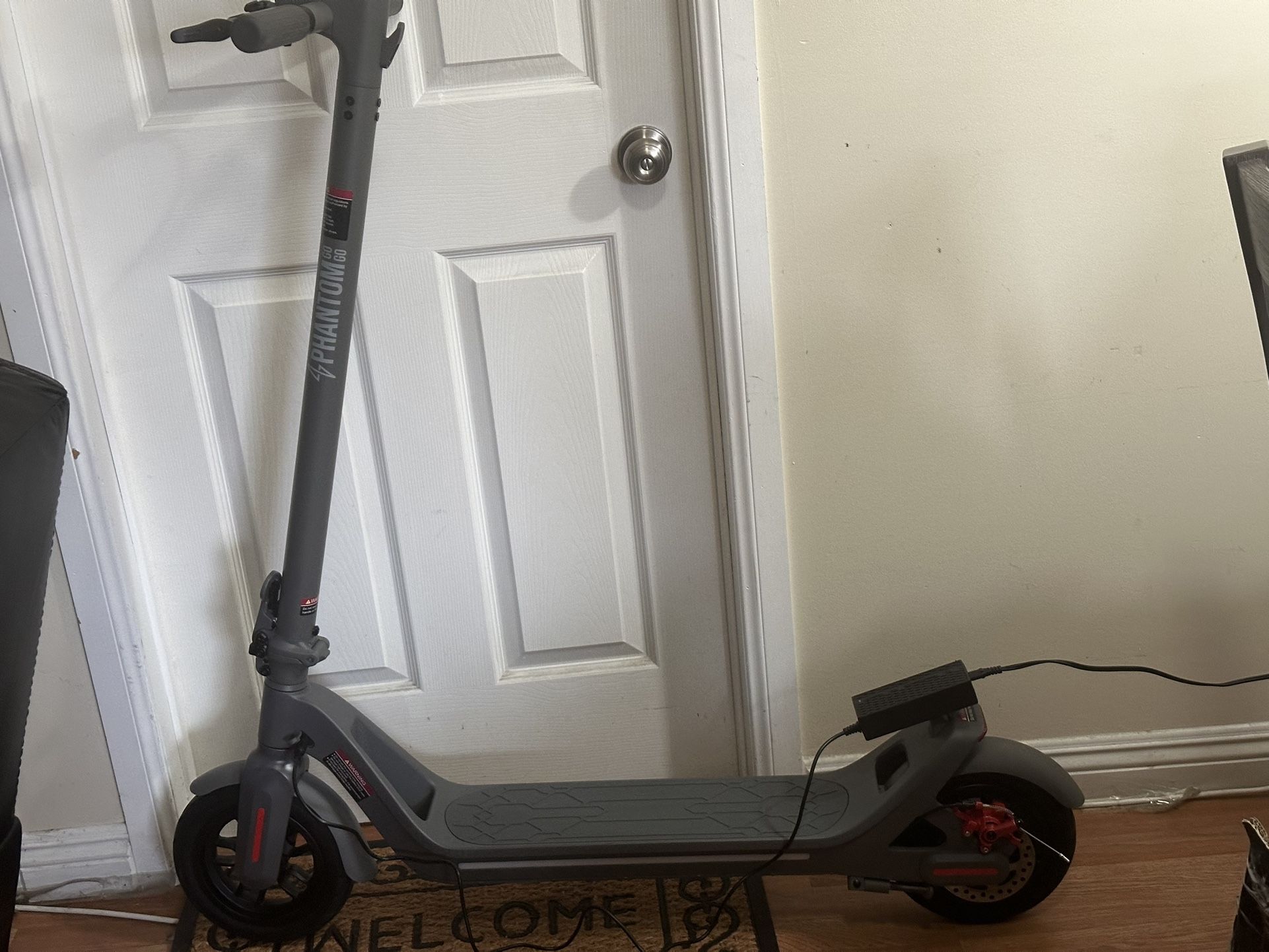 Scooter Electrico “ Phantom GO GO A8 “ Nuevo, Nunca Usado. En Su Caja