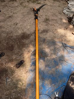 Fiakars tree pruner