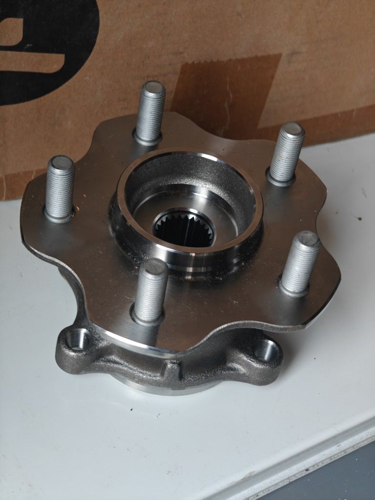 Front Wheel Hub Bearing For 2010 Nissan Rougue