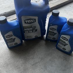 Aceite de carro nuevos todos por $25