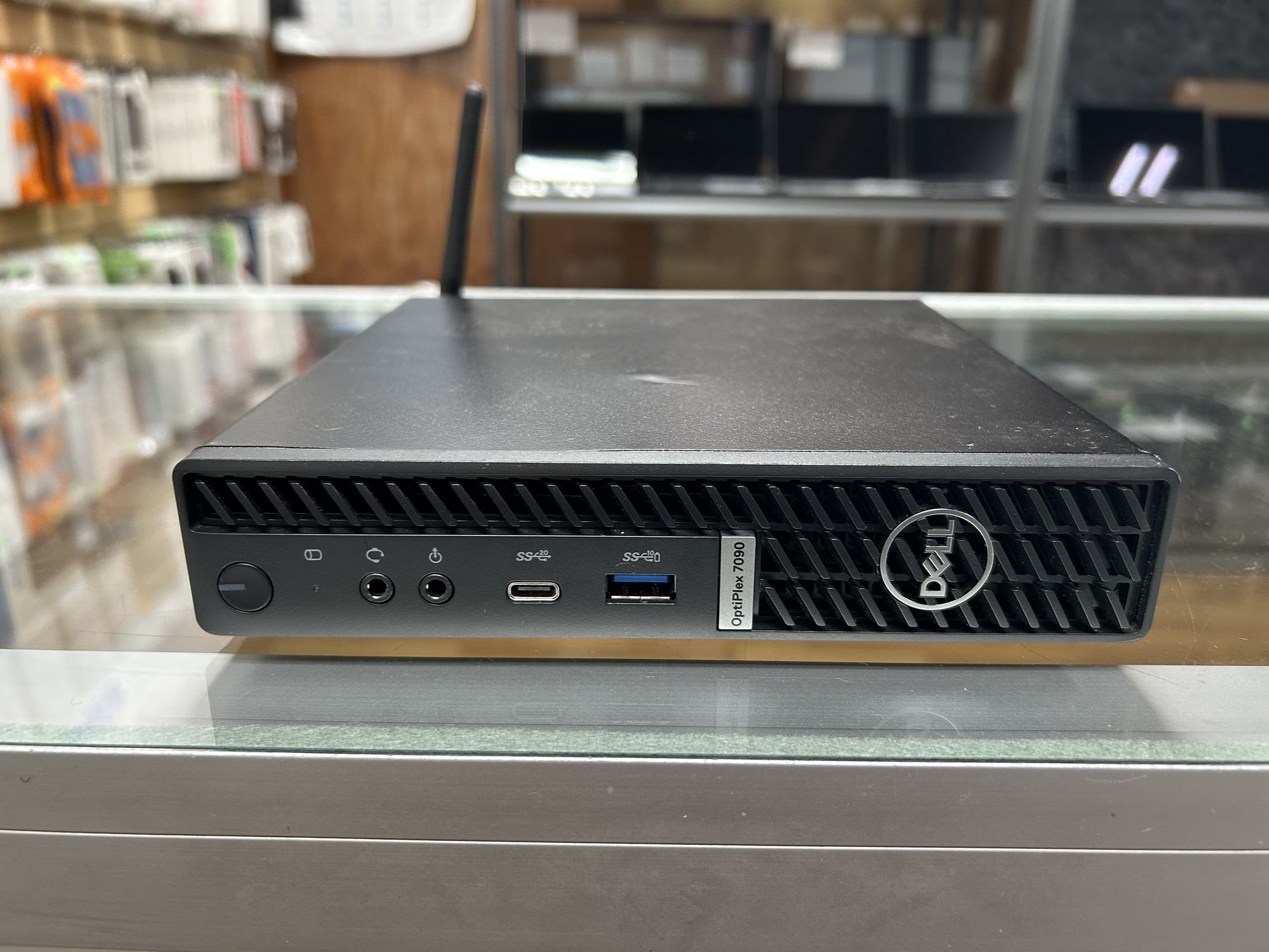 Dell Optiplex 7090 mini desktop computer core i5 10th gen 32GB RAM 256GB SSD