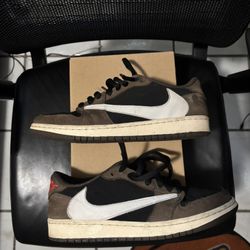 Air Jordan 1 Low Travis Scott Mocha Size 9
