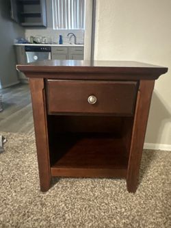 End table