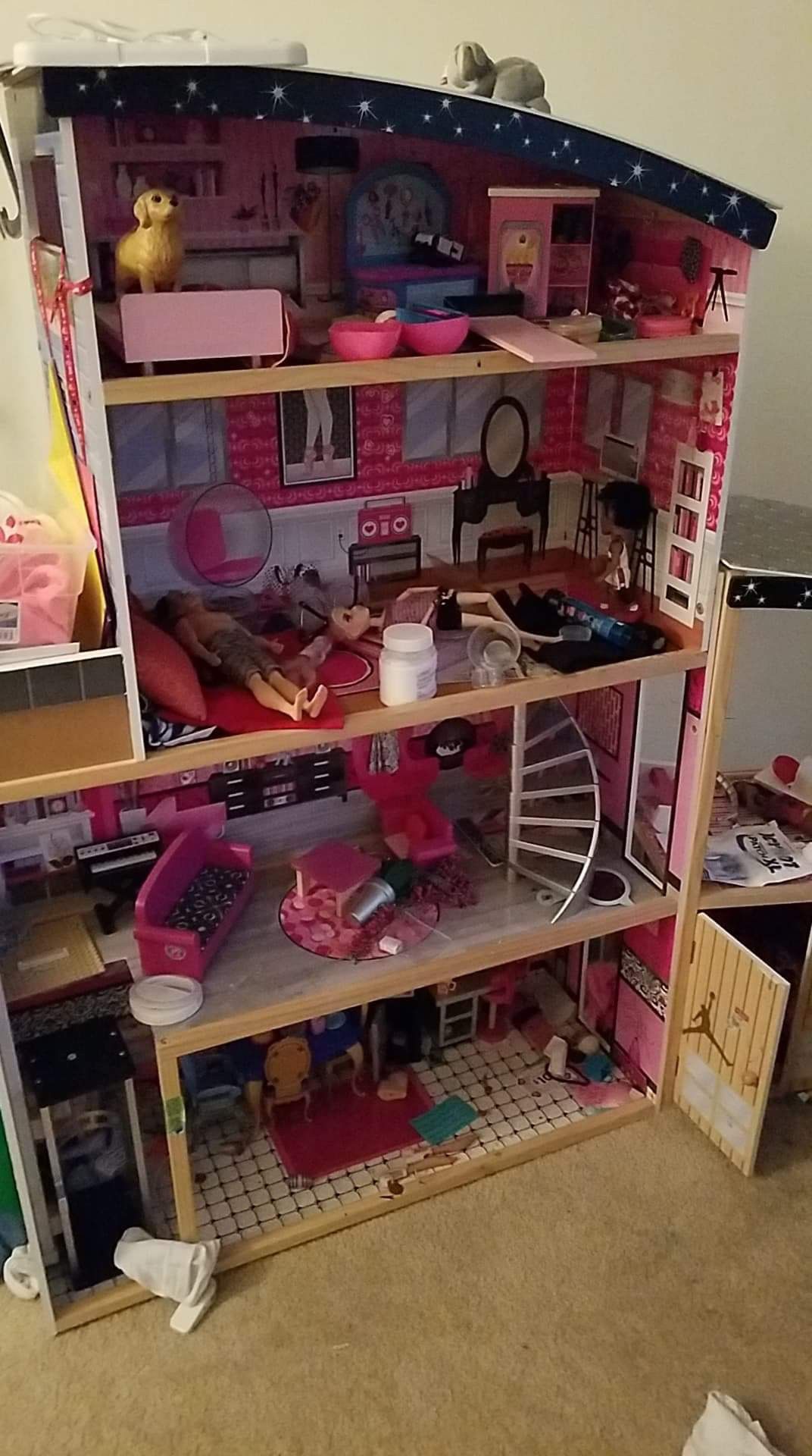Large Doll House - Fair condition