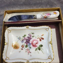 Royal Crown Derby butter knife and dish... 1(contact info removed) 