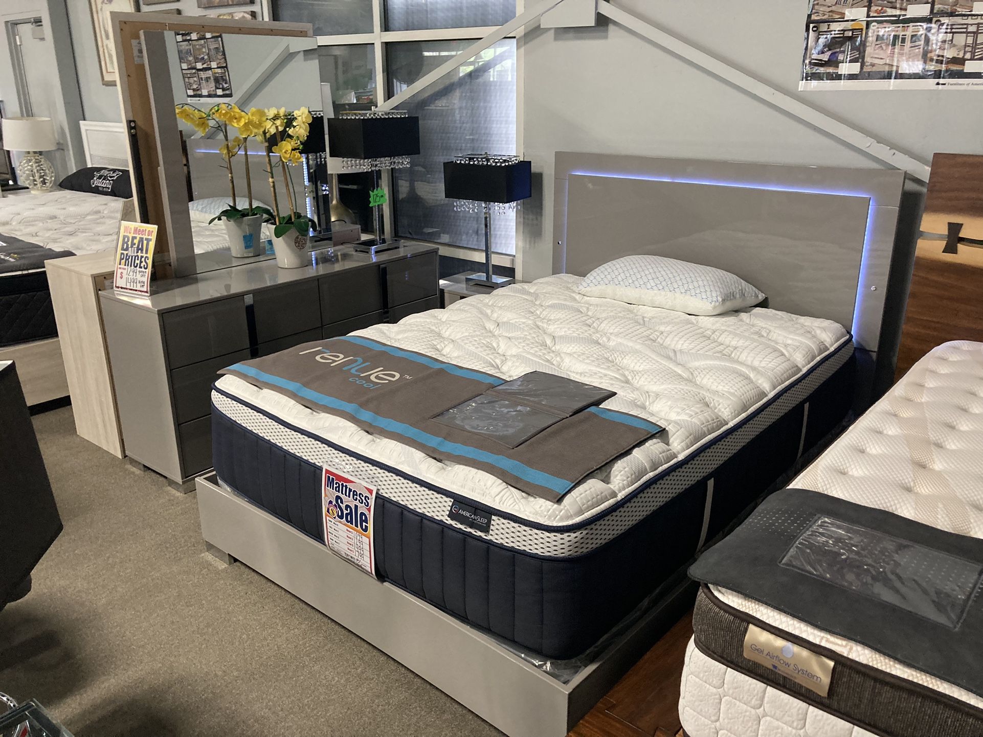 Stunning Bedroom Set! $1199 🩶⭐️📦