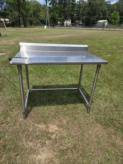 Stainless steel Table