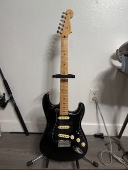 Fender FSR Stratocaster (2019)