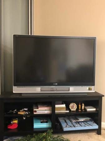 Sony 50 inch DLP TV with remote control and HDMI ports NEEDS NEW BULB