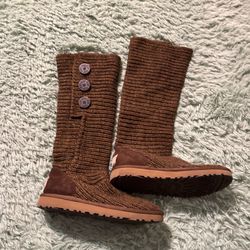 Brown knit ugg australian boots 