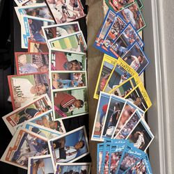 Vintage 90s Baseball Card Collection – 900 Cards (Fleer/Bowman/Donruss/Topps)