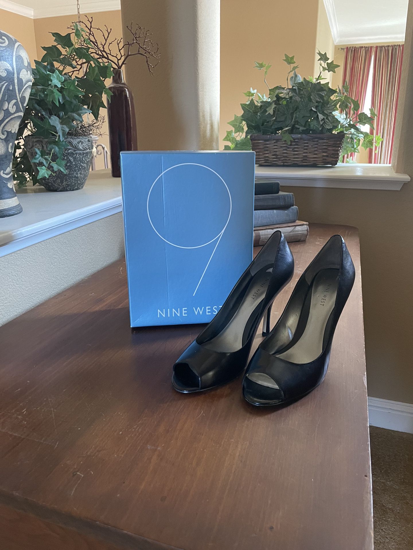 Brand New in the box   Nine West black pumps   Size 9