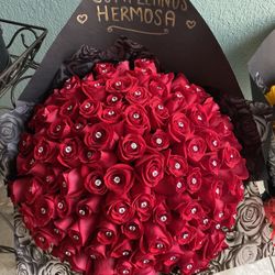 75 Rosas Con Diamantes 