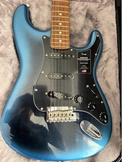 Fender American Professional II Stratocaster – Dark Night
