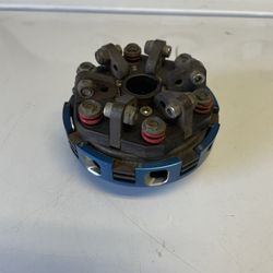 Bully clutch racing clutch