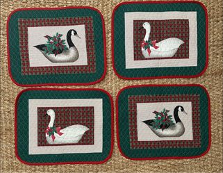 4 Vintage Christmas Duck Swan Plate Placemats