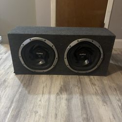 2 Sony Xplōd 1300w Subwoofers In Ported Wooden Box