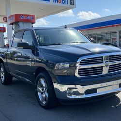 2016 Dodge Ram 1500 SLT 