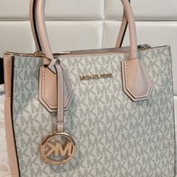 $$$ MiChAeL KoRs PuRse !!!!!$$$