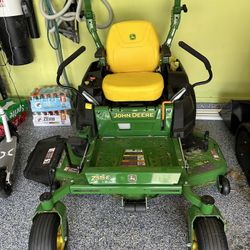 John Deere Z515e