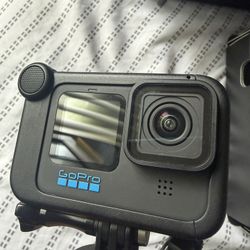 GoPro 11 Black Action Camera 