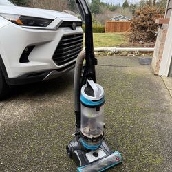 Bissell CleanView Swivel Vacuum
