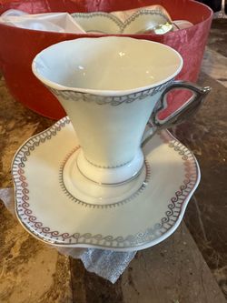 New Boxed Set of 2 Espresso Cups