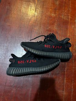 Yeezy 350 Bred