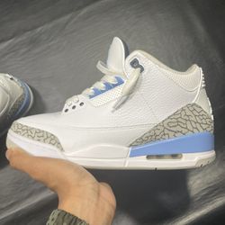 Jordan 3 Unc blue
