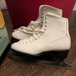 Vintage Ice skates CCM