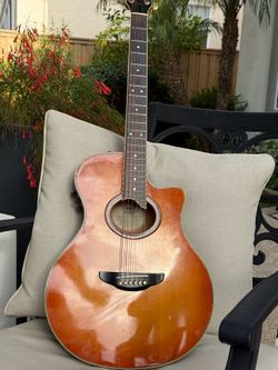 Yamaha APX 7 Acoustic - Electric Guitar.