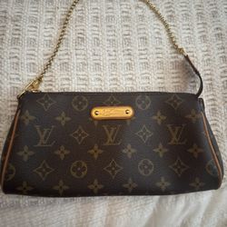 Louis Vuitton Pochette