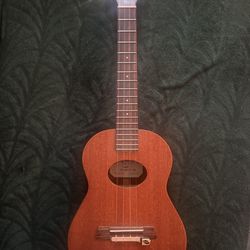 Kremona Mari Tenor Ukulele