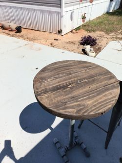 Table 2 chairs