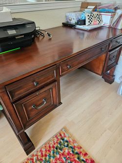 Office desk