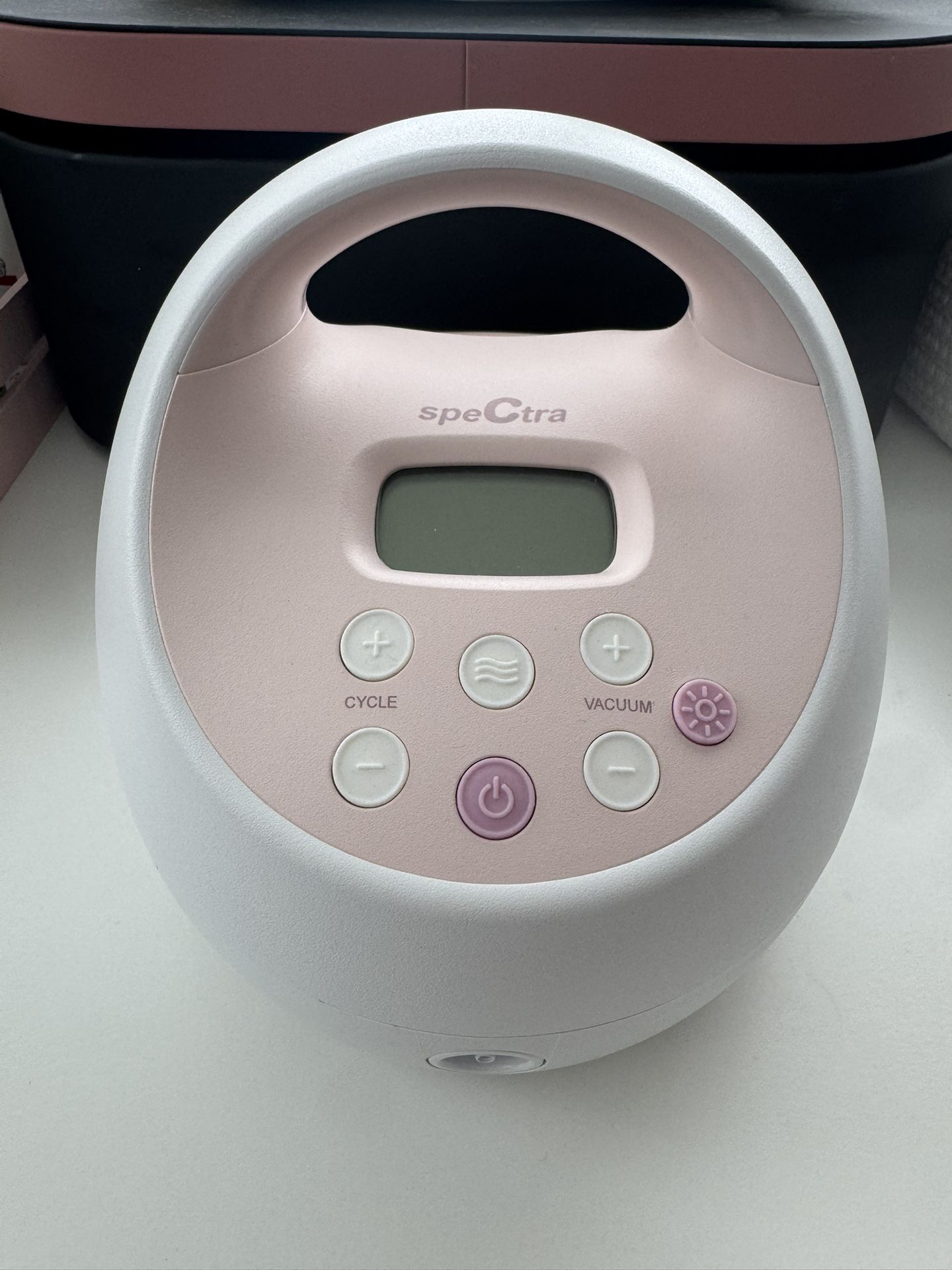 Spectra Breast pump (wall plug In)