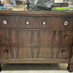 Antique Dresser With Removable Swivel Mirror 