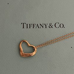 Tiffany & Co Yellow Gold Necklace 