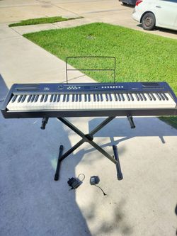 Williams allegro 88 key electric piano