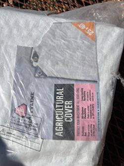 Agricultural Tarp 25x40 ( New )