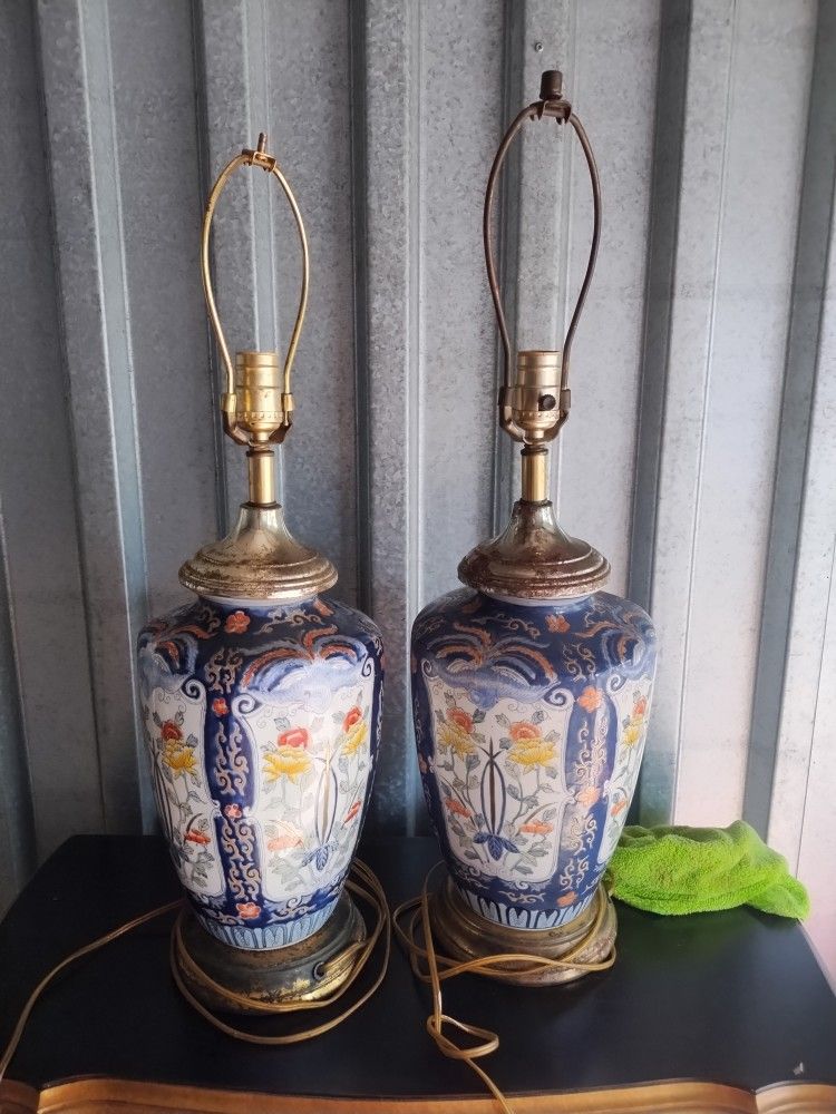 Qing Dynasty Table Lamp One Lamp