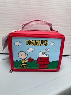Loungefly Peanuts Snoopy Lunch Box Bag