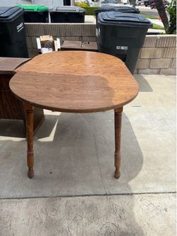 Good dinning table