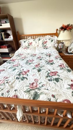 Bedroom set