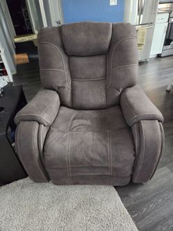 Electric recliner