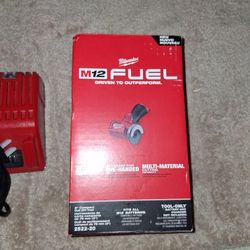 Milwaukee M12 FUEL 3 In. Compact Cut Off Tool