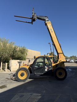 2021 Cat TL943 Reach Fork